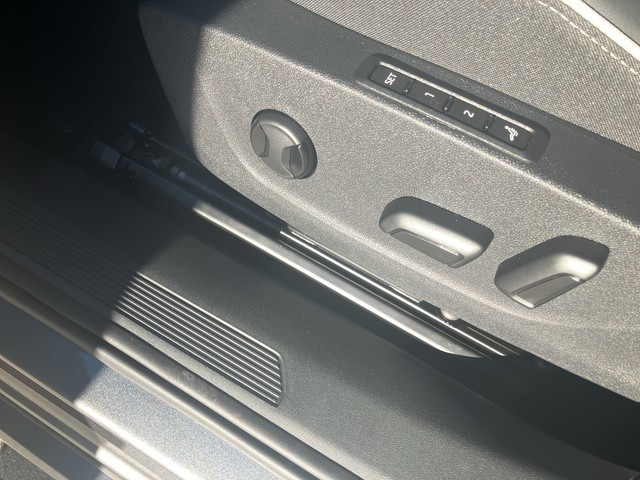 Skoda - Enyaq 85 Sportline AHK+NAVI+RFK+SHZG+PANO_5