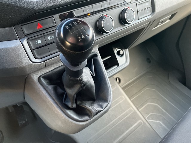 VW - Crafter 2.0 TDI Kasten 35 mittellang Hochdach "Rear View" Navigation_6