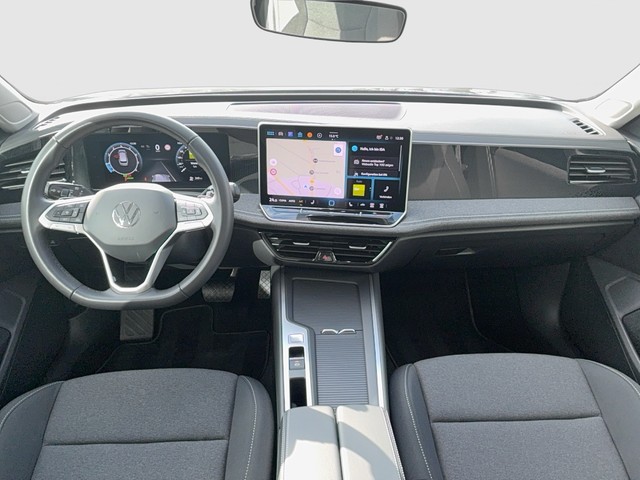 VW - Passat Variant 1.5 eTSI DSG ACC+LED+NAVI+SHZG_2