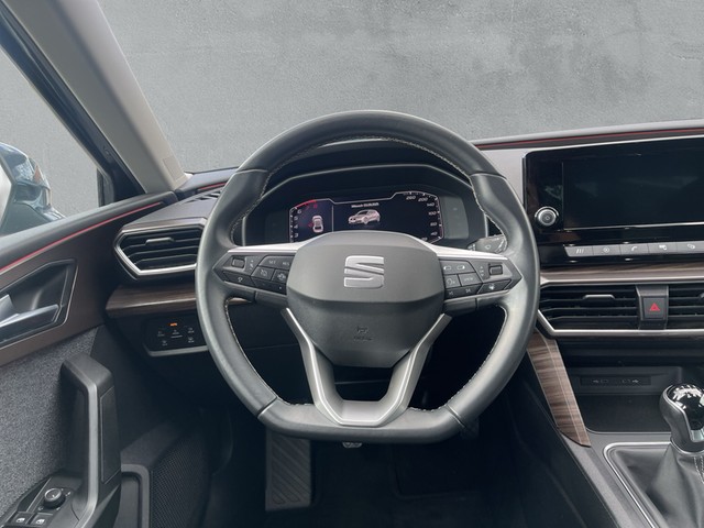 Seat - Leon 1.5 TSI Xcellence AHK LED LM17 PDC SHZG_4 Seat - Leon 1.5 TSI Xcellence AHK LED LM17 PDC SHZG_4