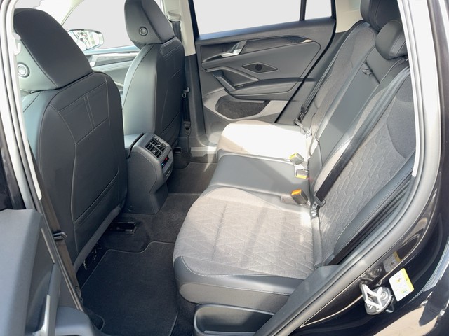 VW - Tiguan 1.5 eTSI DSG Life NAVI+KAMERA+SHZG+LED_2