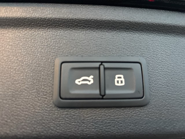VW - Tiguan Elegance 2,0 l TDI SCR 110 kW (150 PS) 7-Gang-Doppelkupplungsgetriebe DSG Elegance Navi+Panorama+Kamera_5
