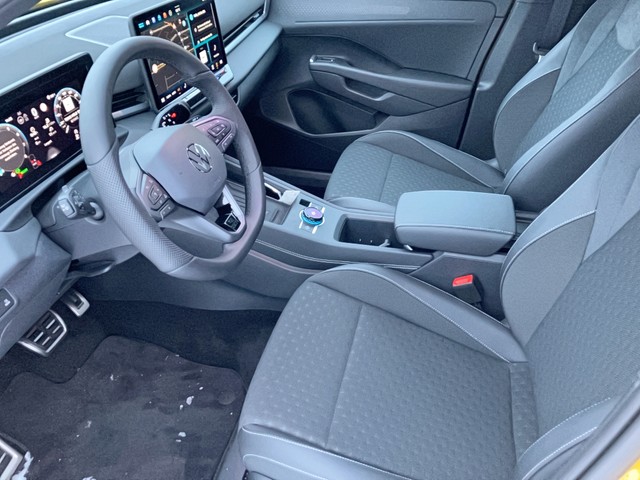 VW - T-Roc 1.5 eTSI DSG R-Line ACC CAM LED NAVI SHZG_14