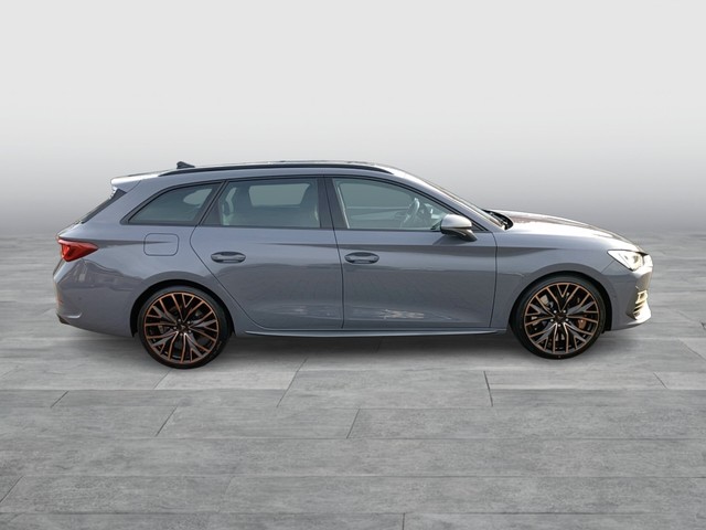 CUPRA - Leon Sportstourer 2.0 TSI 4Drive DSG VZ LED PANO_11