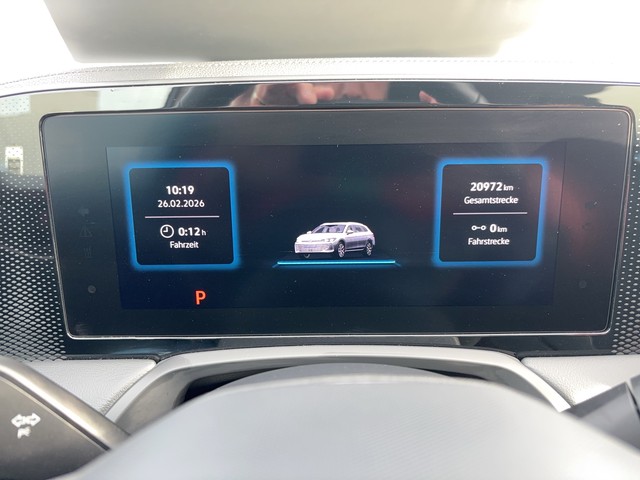 VW - T-Roc 1.0 TSI R-Line ACC+Navi+Sitzhzg.+Kamera_2