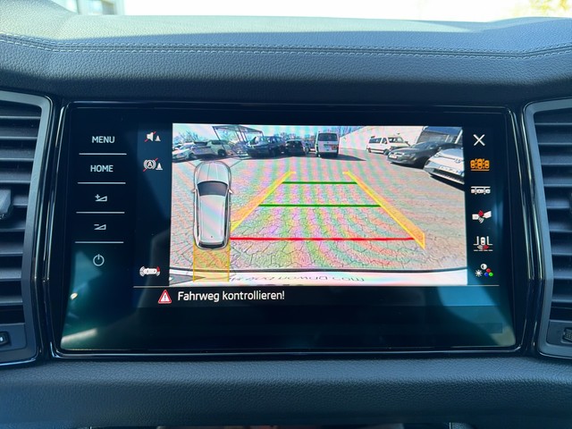 Skoda - Kodiaq 2.0 TDI DSG 4x4 Sportline Pano Standhzg._8