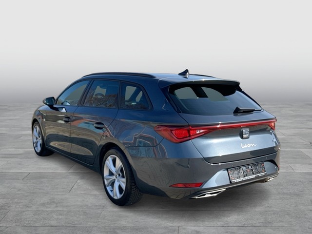 Seat - Leon Sportstourer 2.0 TDI DSG FR AHK+NaviPlus_6