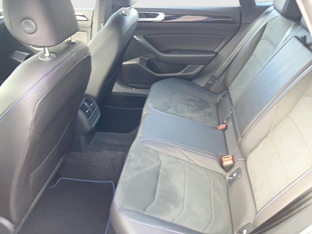 VW - Arteon Shooting Brake R 2.0 TSI 4M DSG ACC LED_3