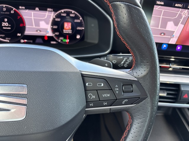 Seat - Leon Sportstourer 1.5 eTSI DSG FR PANO+LED+NAVI+DIGI COCKPIT_8 Seat - Leon Sportstourer 1.5 eTSI DSG FR PANO+LED+NAVI+DIGI COCKPIT_8