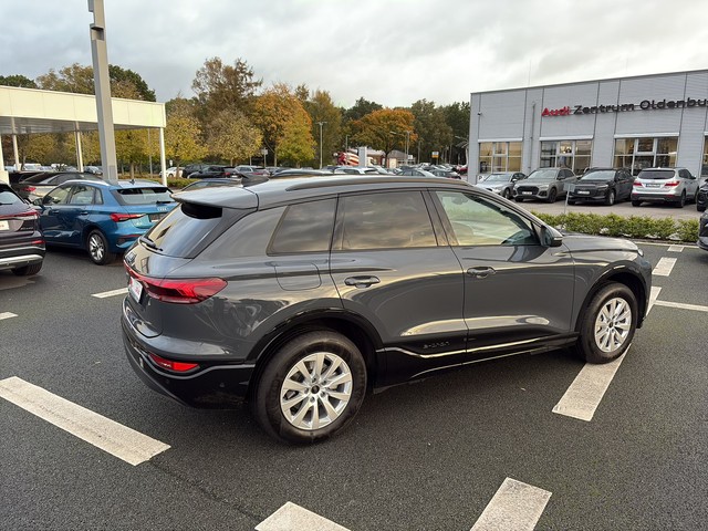 Audi - Q6 e-tron TECH+MATRIX LED_5