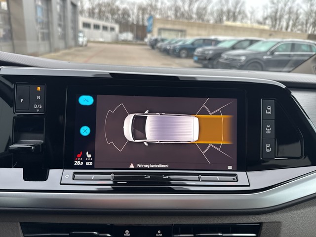 VW - Golf VIII Lim. 1.5 TSI Life LED+AHK+KAMERA+SHZG_6