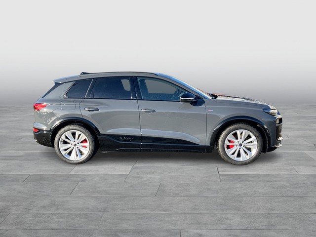 Audi - Q6 e-tron quattro edition one grey S-line AHK_10