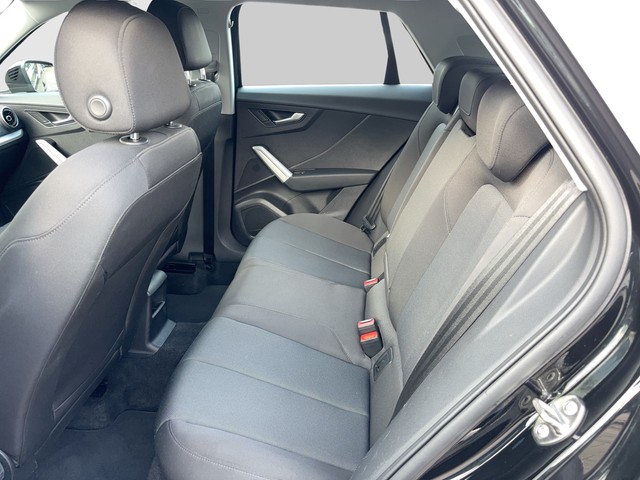 Audi - Q2 35 TFSI S-tronic AHK LM17 NAVI PDC SHZG TEMP_3