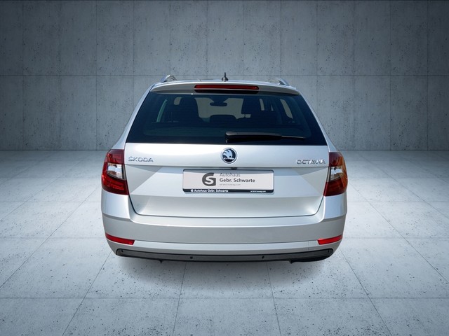 Skoda - Octavia Combi 2.0 TDI Premium Edition AHK+RFK_7