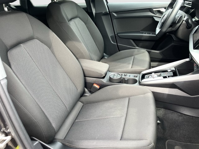 VW - Golf VIII 2.0 TDI DSG Goal ACC+NAVI+AHK+KAMERA_6