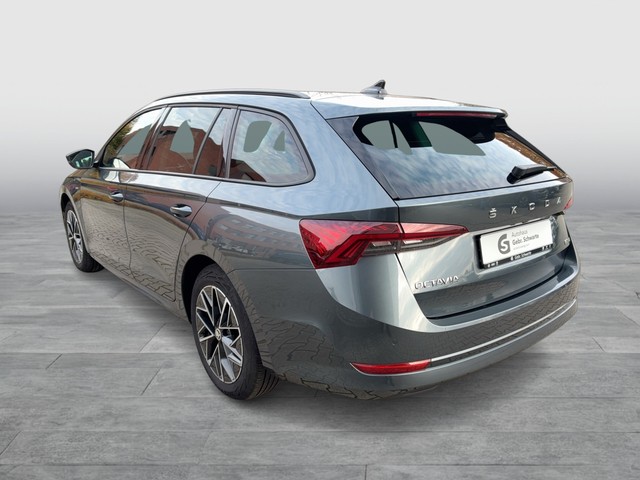 Skoda - Octavia 1.5 TSI DSG Clever NAVI+AHK+KAMERA_6