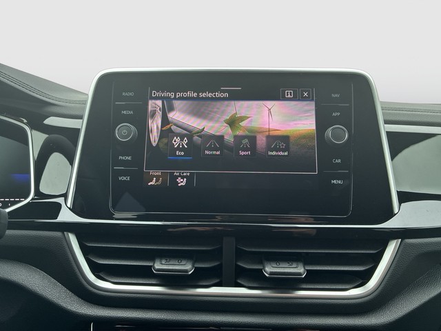 VW - Taigo 1.0 TSI DSG Style RFK+NAV+MATRIX+ACTIVE-IN_14