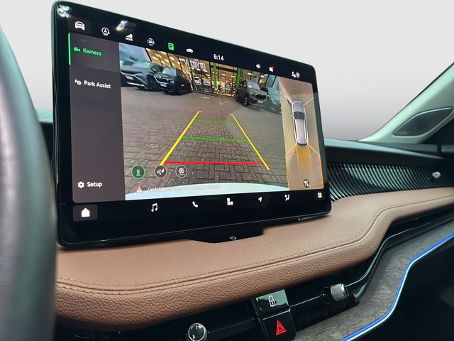 Skoda - Superb Combi 2.0 TDI DSG L&K NAVIGATION+AHK+PANO_5