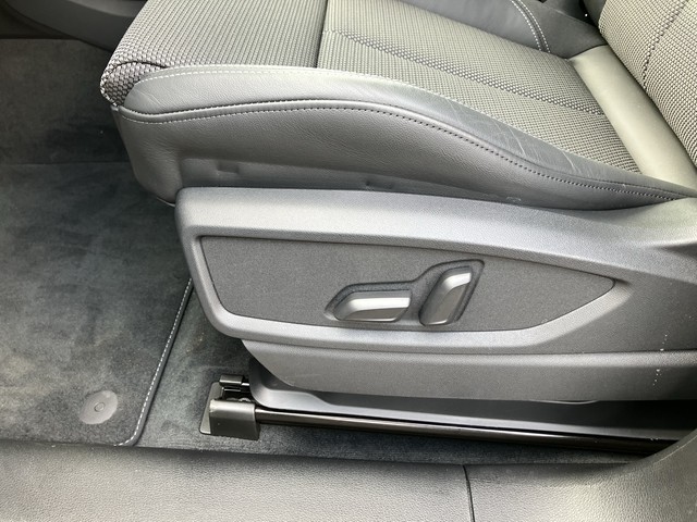 Audi - Q5 Sportback 40 TFSI S-tronic S line quattro AHK_7