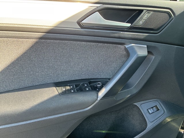 VW - Tiguan 2.0 TDI Move AHK+ACC+LED+NAVI+SHZG+LM18"_7
