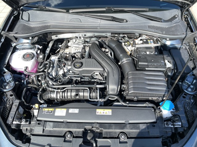 CUPRA - Leon ST 1.5 eTSI DSG EDGE AHK+ACC+LED+NAVI+SHZG_9