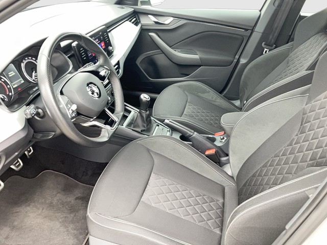 Skoda - Kamiq 1.0 TSI Ambition AHK LED LM16 PDC SHZG TEMP_14