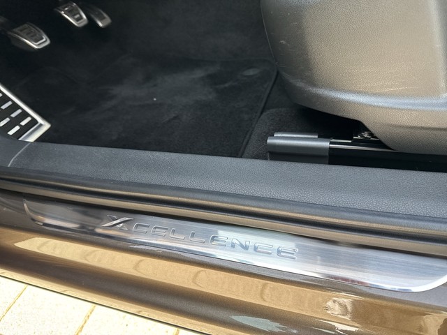 Seat - Ateca 1.4 TSI Xcellence AHK+ACC+LED+NAVI+KAMERA_6