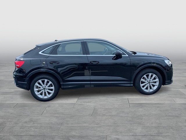 Audi - Q3 Sportback 35 TFSI S-tronic AHK+ACC+ALLWETTER_8