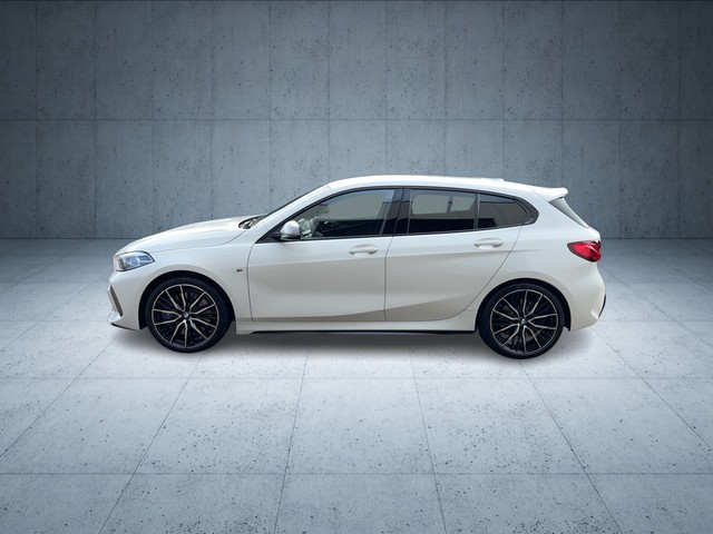 BMW - M135 i xDrive M-Paket HUD Sitzhzg BMW Live PDC_7