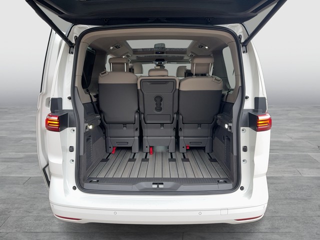 VW - Golf VIII Lim. 1.5 TSI Life LED+AHK+KAMERA+SHZG_3