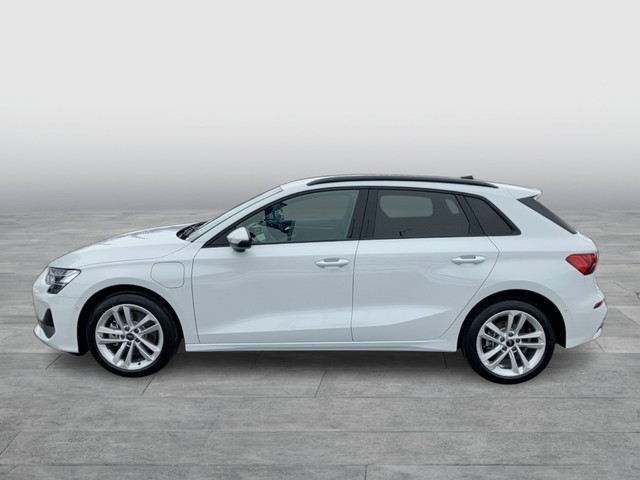 VW - Golf VIII Variant 2.0 TDI DSG Life ACC AHK LED_6