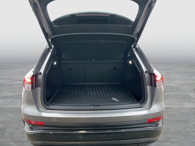 Audi - Q4 40 e-tron S line NAVI+KAMERA+SHZG+LED_4