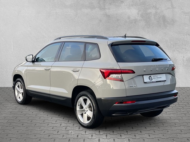 Skoda - Karoq 1.0 TSI Ambition LM17 NAVI PDC SHZG TEMP_10