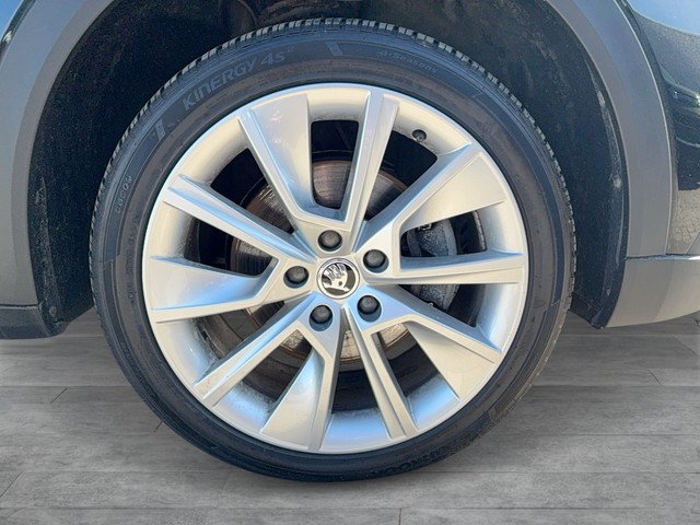 VW - Touran 1.5 TSI DSG Comfortline RFK+AHK+LED+7SITZ_17