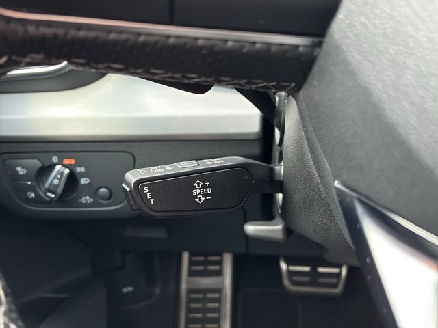 CUPRA - Born ACC CAM HUD LED LM19 MFL NAVI SHZG_11