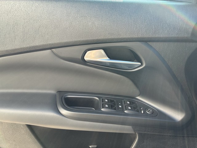 Fiat - Tipo Hatchback 1.6 Multijet Cross ACC+LED+KAMERA_7