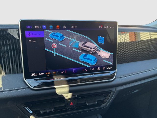 VW - Touran 1.5 TSI DSG Highline Black AHK DCC DYN_11