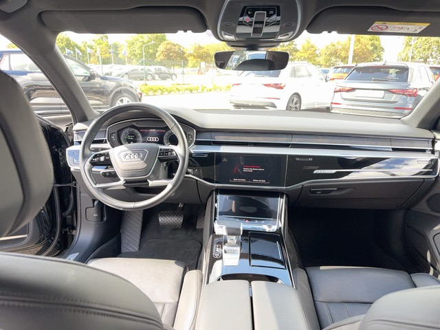 Audi - A8 60 TFSI e Tiptronic quattro MATRIX+PANO_2