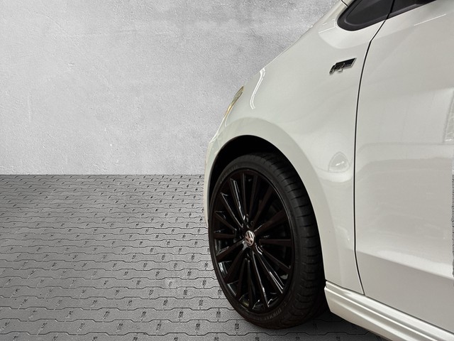 VW - up! 1.0 MPI R-Line KAMERA+KLIMAAUTOMATIK+SHZ+GRA_12