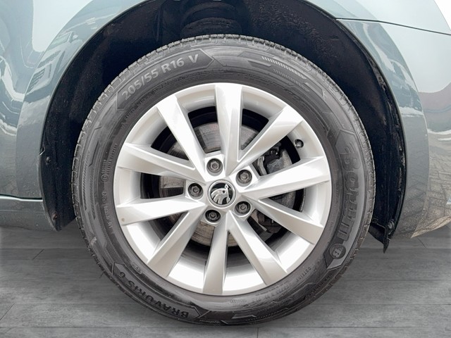 Audi - e-tron GT quattro CAM LED LM20 NAVI PANO SHZG_17