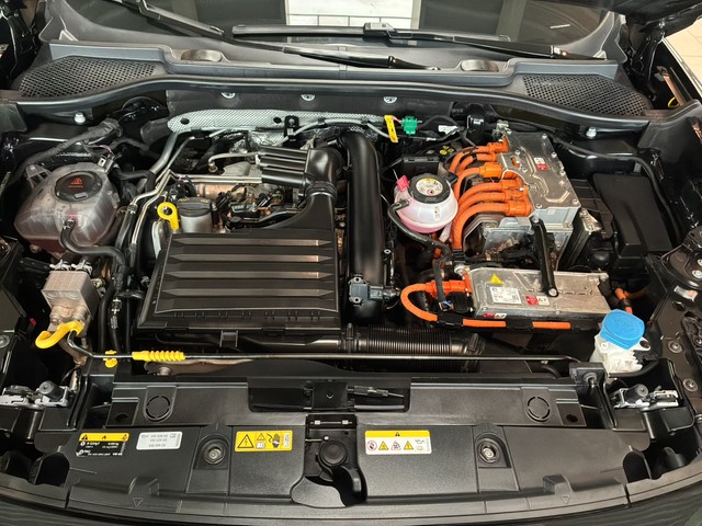 CUPRA - Formentor 1.4 TSI e-Hybrid DSG ACC+LED+NAVI+SHZG_8