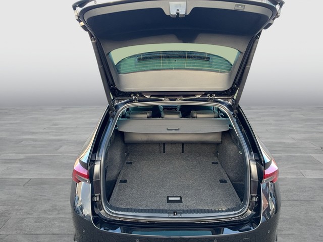 Skoda - Octavia Combi 2.0TDI Selection Head-Up+Virtual_4