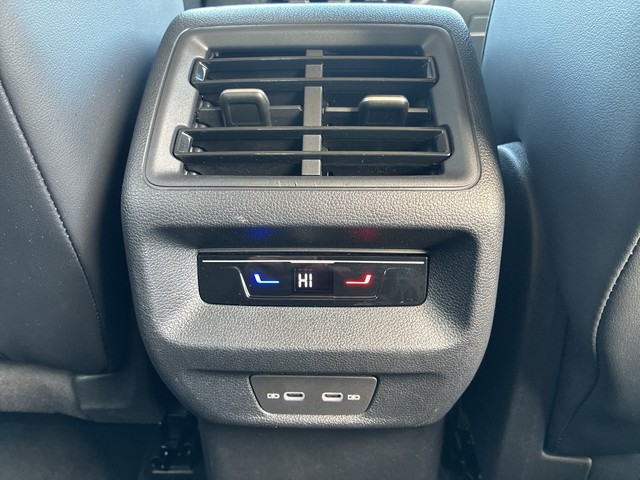 VW - T6 Kombi 2.0 TDI DSG T6.1 lang GRA+AHK+NAVI+KAM_9