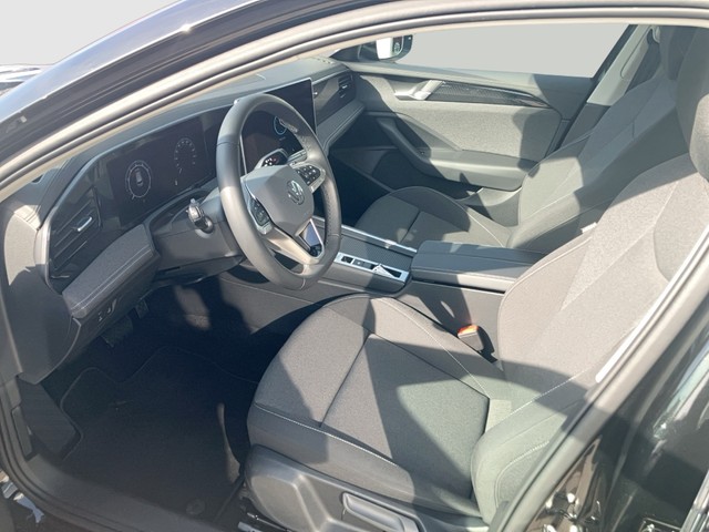 VW - Passat Variant 1.5 eTSI DSG ACC+LED+NAVI+DAB+PDC_11