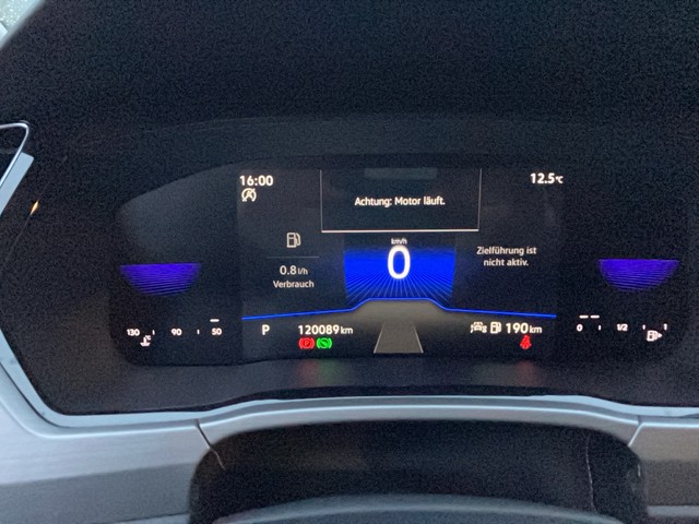 VW - Touran 2.0 TDI DSG Comfortline NaviPro+Sitzheiz._14