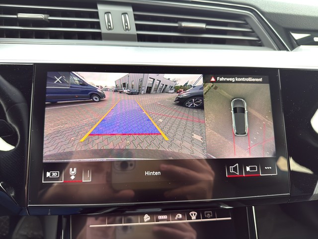Audi - e-tron S quattro Matrix HuD B&O Leder Standklima_6