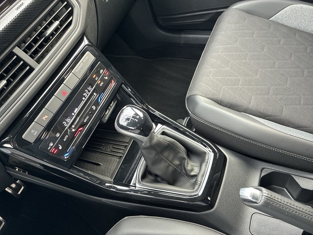 VW - T-Cross 1.0 TSI Goal ACC+Navi+Sitzhzg.+LED+GJR_8