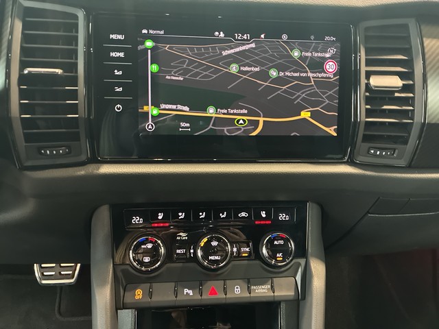 Skoda - Kodiaq 2.0 TDI DSG 4x4 Sportline ACC+LED+NAVI_5