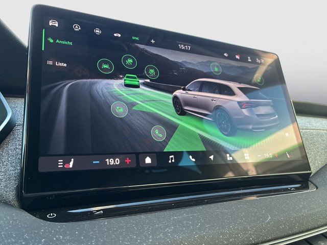 Skoda - Octavia Combi 2.0 TDI DSG Selection Head Up+Virtual_7