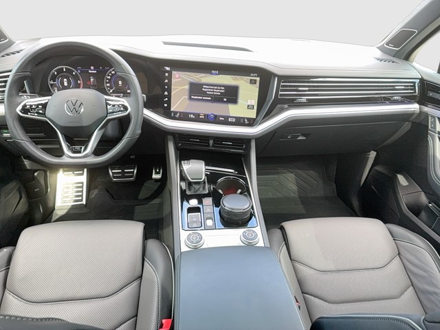 VW - Touareg 3.0 V6 TDI tiptronic R-Line  PANOR.+AHK_2